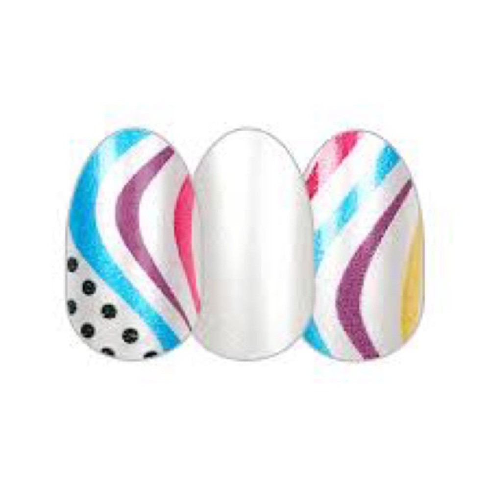 Color Street RETIRED COOL BEANS Vibrant Stripes and Dots Nail Strip Set